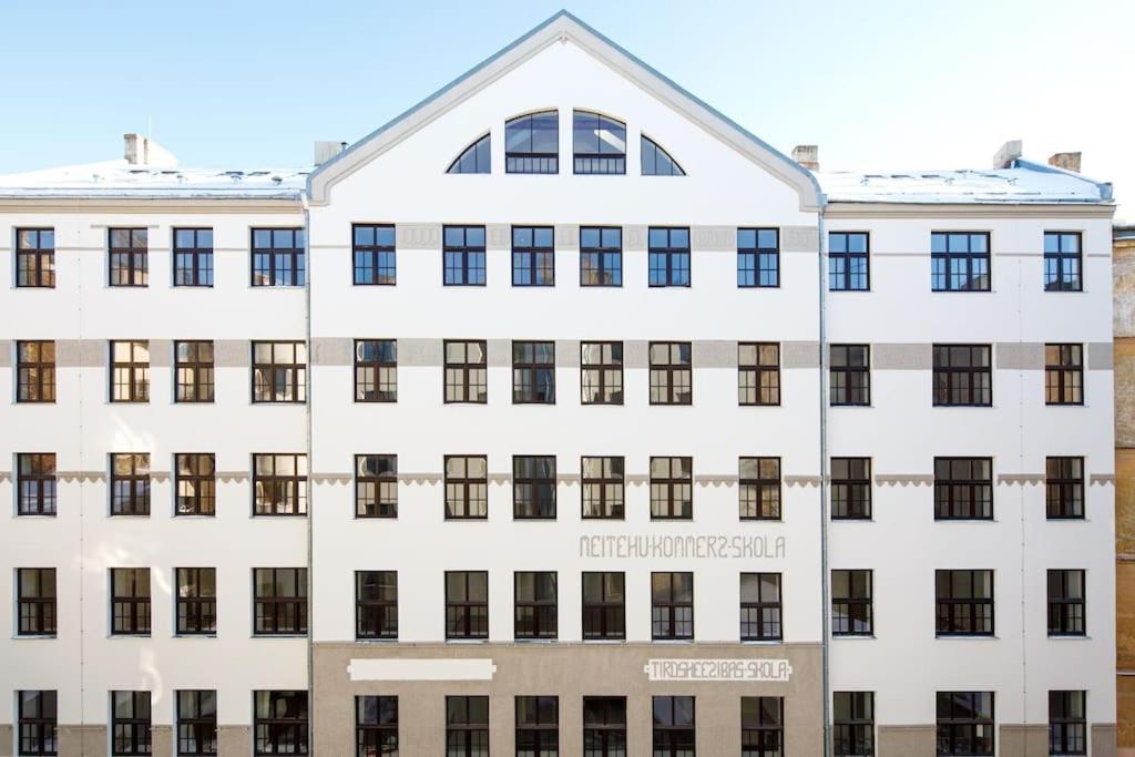דירות ריגה Designer Loft In The City Center מראה חיצוני תמונה